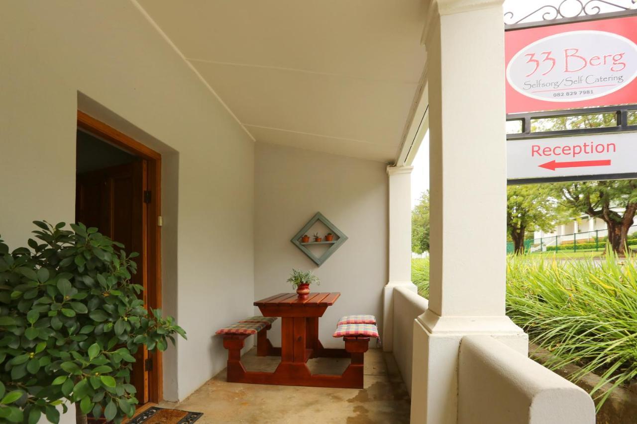 Hotel 33 Berg Selfcatering à Swellendam Extérieur photo